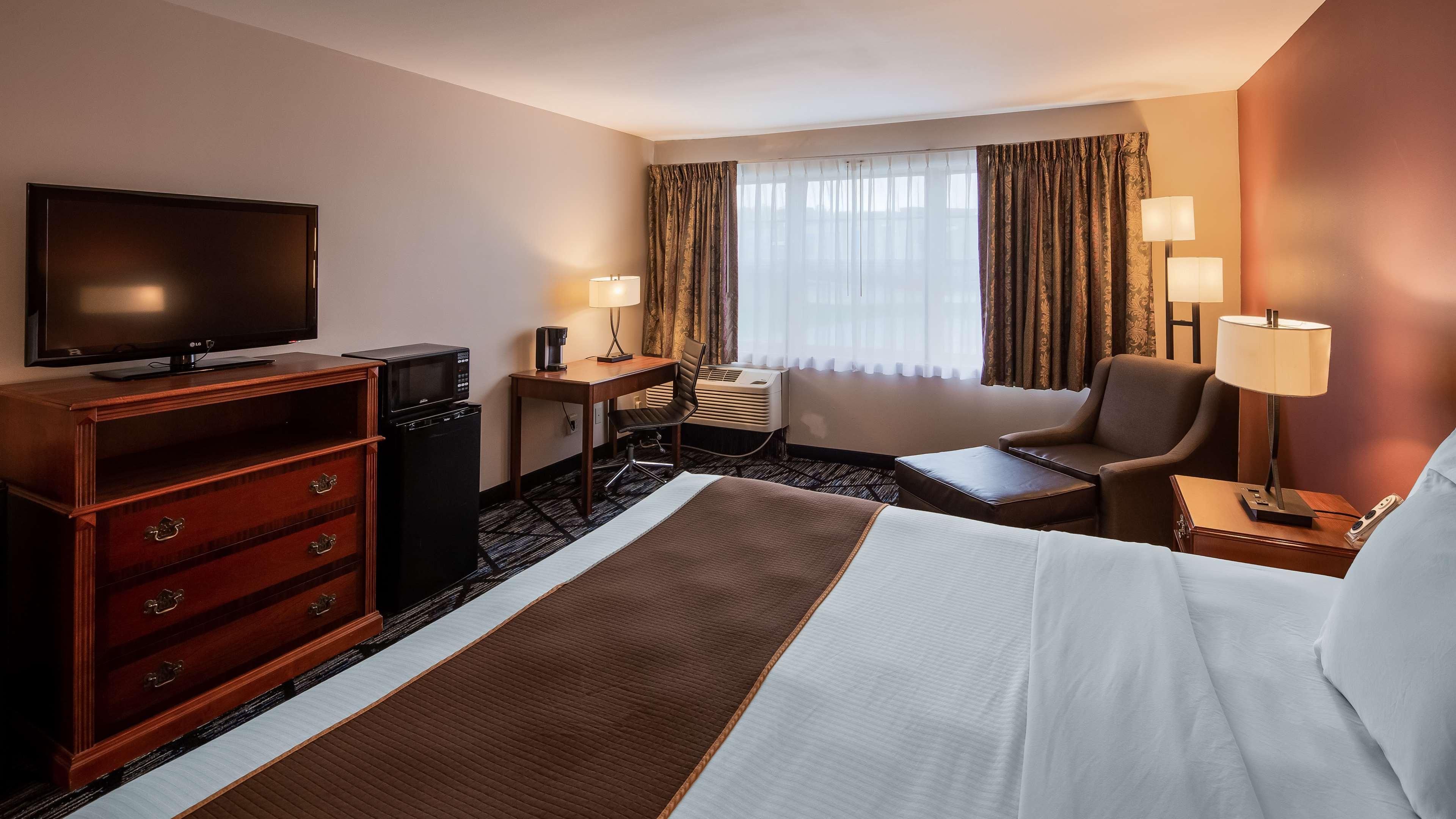 Surestay Plus Hotel By Best Western Auburn Bagian luar foto
