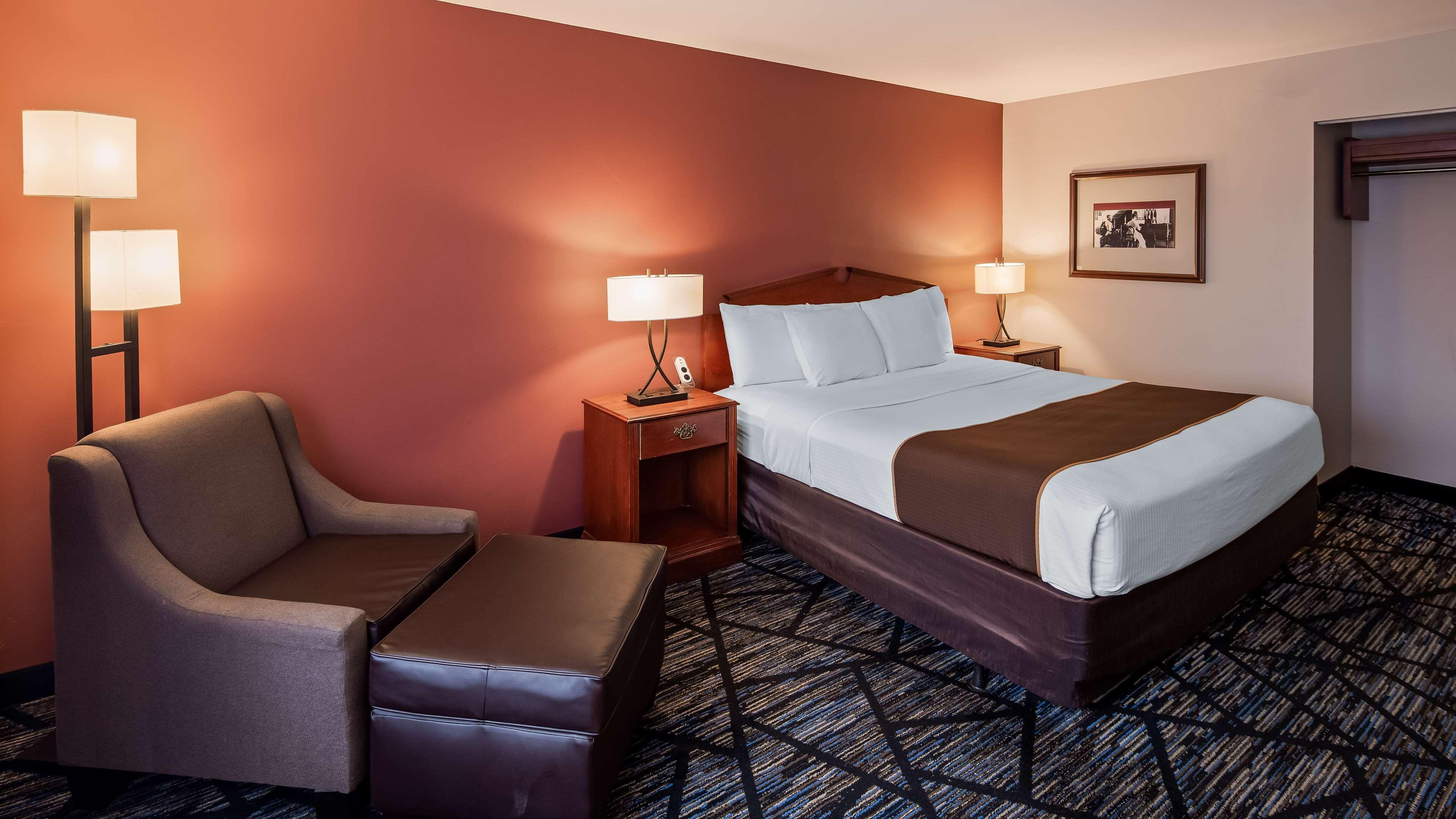 Surestay Plus Hotel By Best Western Auburn Bagian luar foto